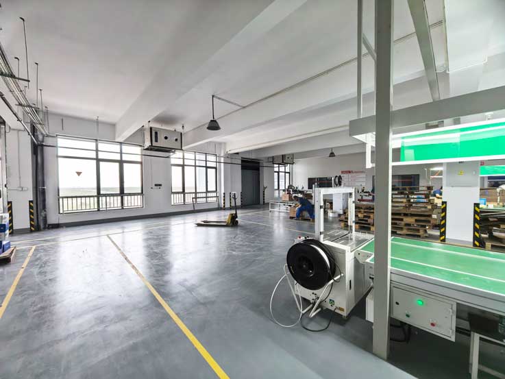 連云港車(chē)間降溫新方案，應(yīng)用蒸發(fā)冷省電空調(diào)-臥式射流機(jī)組