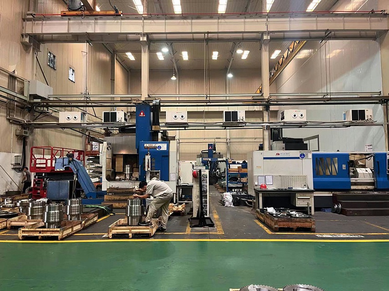 齒輪廠車(chē)間降溫使用工業(yè)蒸發(fā)冷省電空調(diào)，用電量只需傳統(tǒng)空1/6